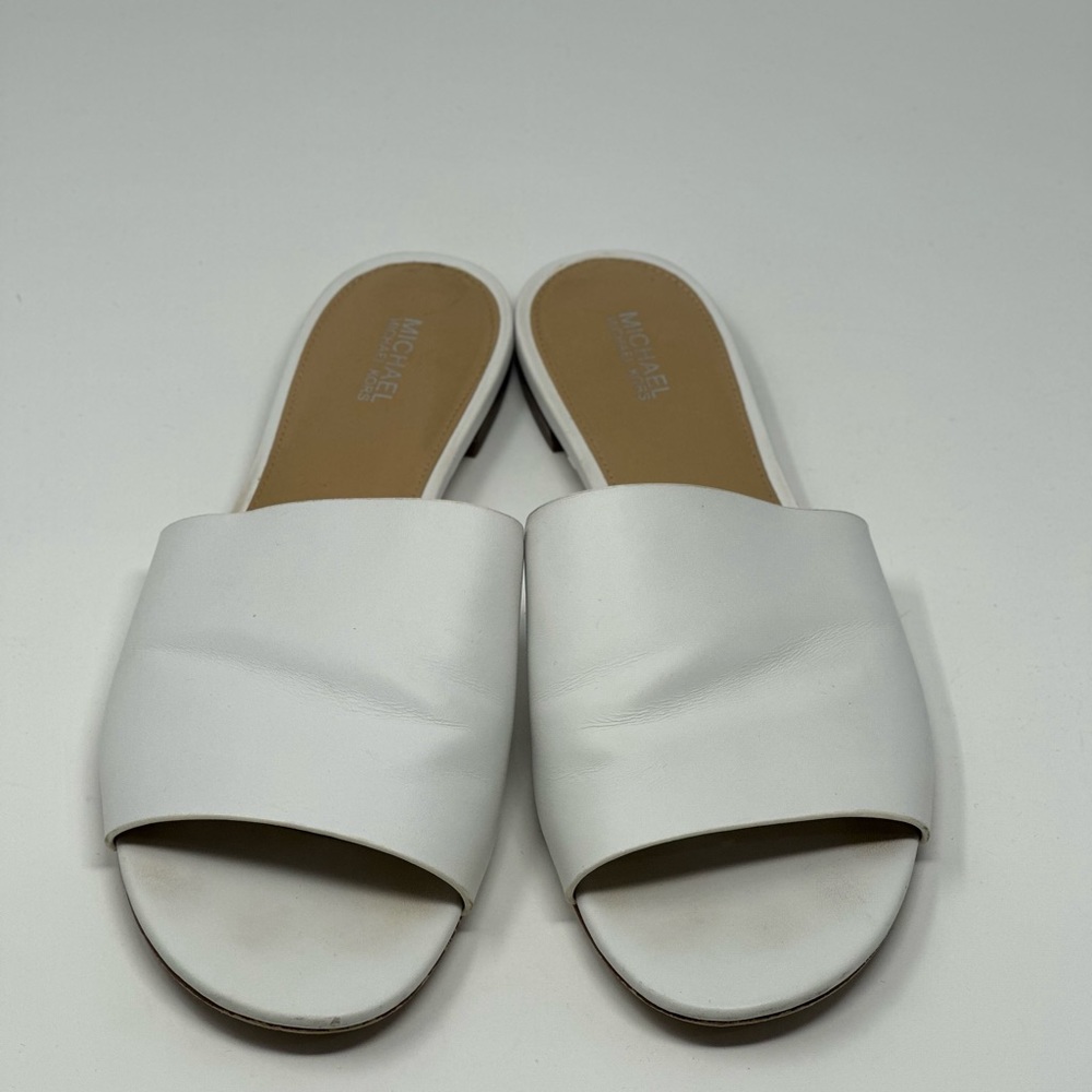 Michael Kors slides - size 9
